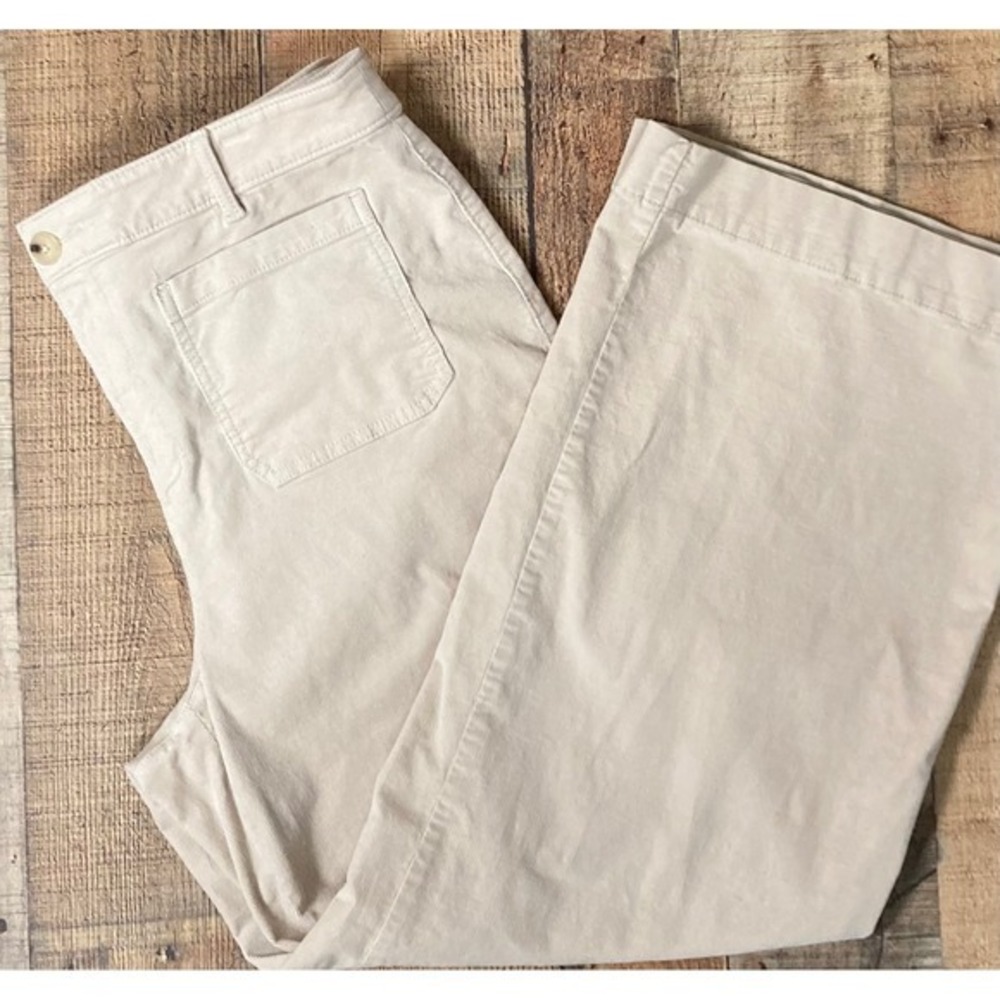LOFT Palmer Wide Leg Brushed Corduroy‎ Pants Beige Size 14 Flare Loose